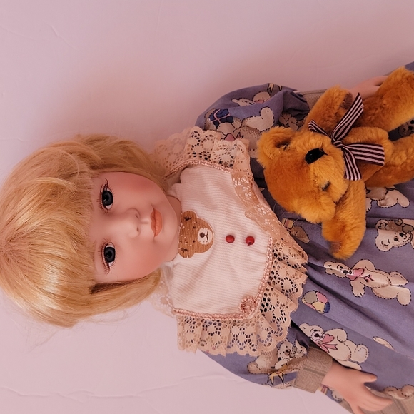 Duck house ceramic doll. - Picture 3 of 10